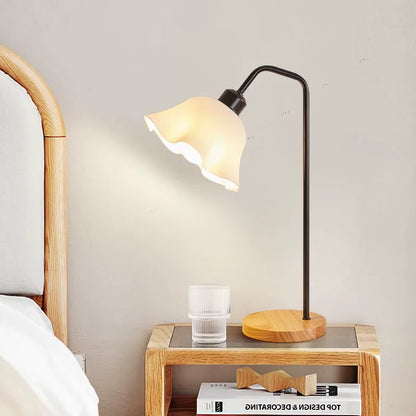 Floral Table Lamp - Lily of the Valley