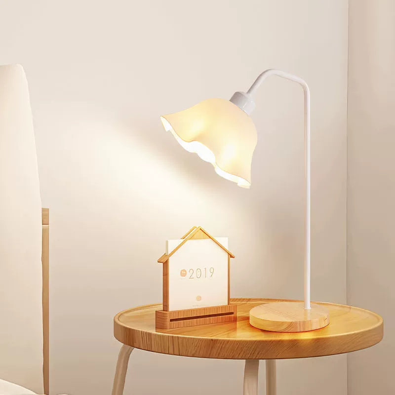 Floral Table Lamp - Lily of the Valley